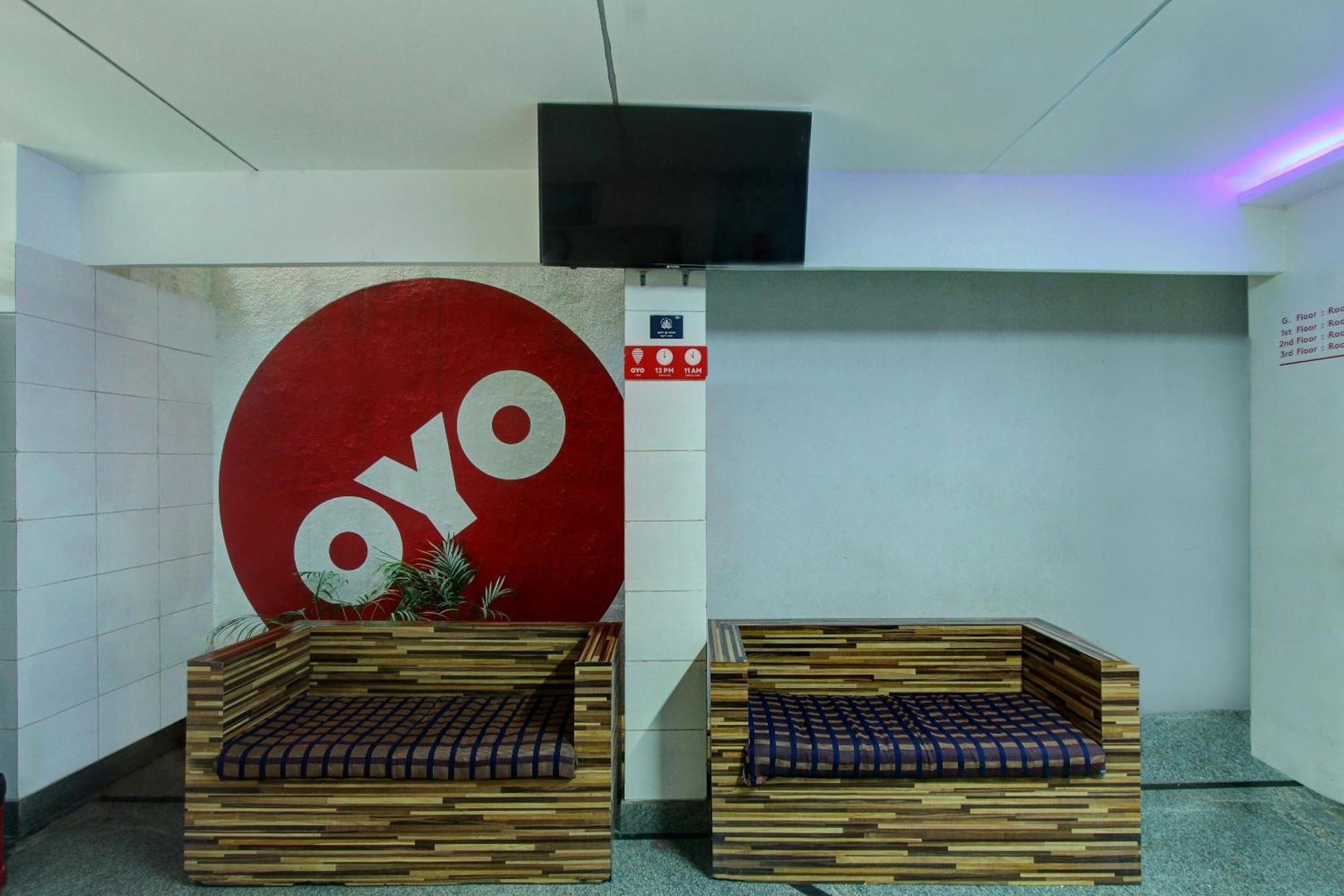 Готель Oyo Flagship Century Residency Бенґалуру Екстер'єр фото